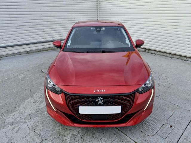 Peugeot 208 image 6
