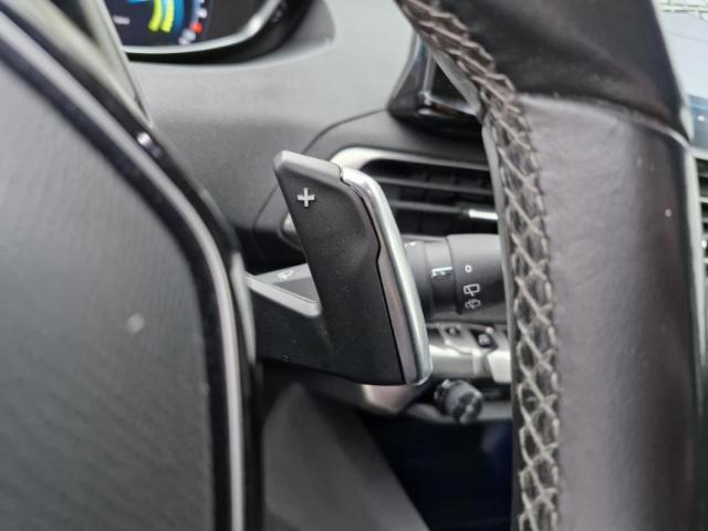 Peugeot 3008 image 1