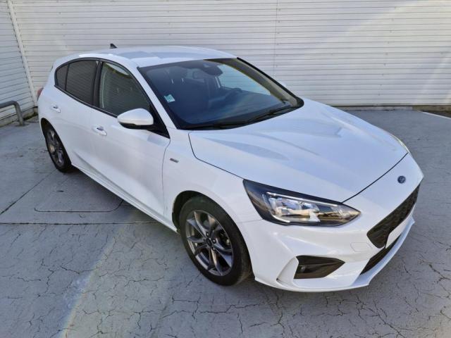 Ford Focus image 6