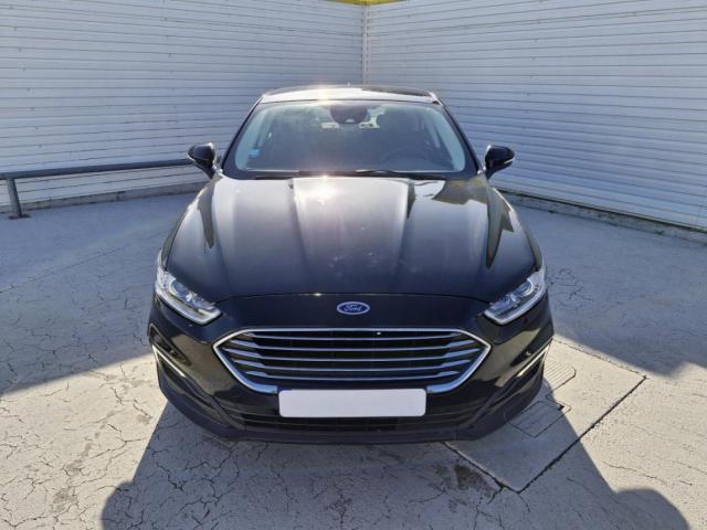 Ford Mondeo image 2