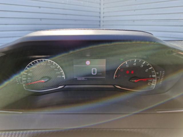 Peugeot 208 image 9