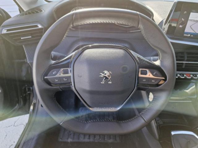 Peugeot 208 image 1