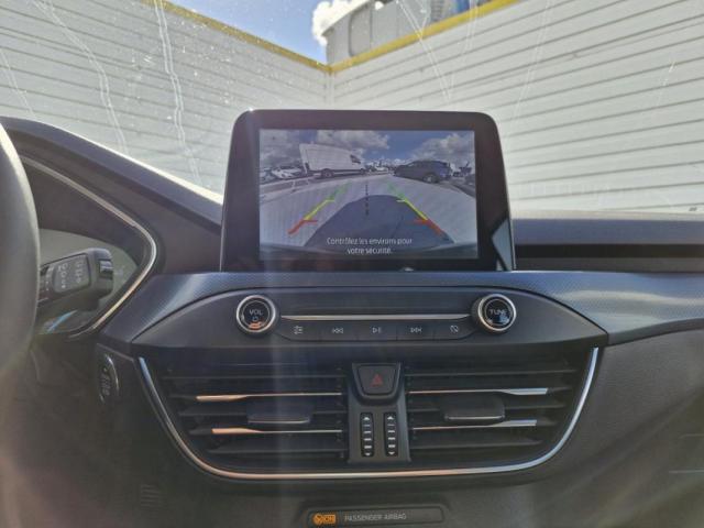Ford Focus image 8