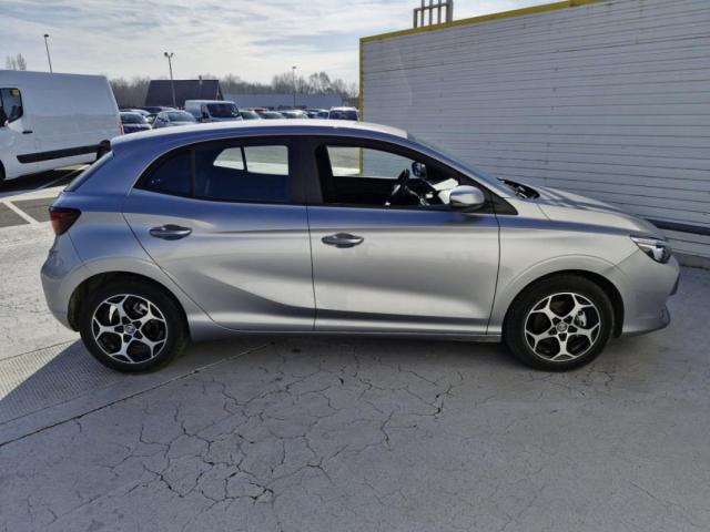Mg Motor Mg3 image 2