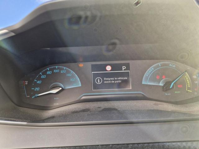 Peugeot 208 image 2