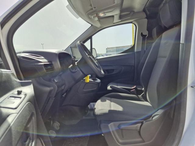 Opel Combo image 3