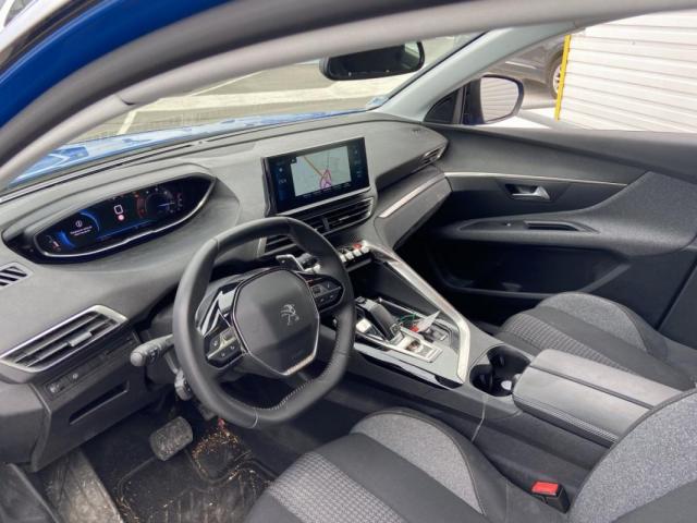 Peugeot 3008 image 3