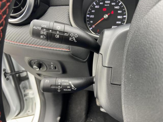 Mg Motor Zs image 5