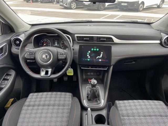 Mg Motor Zs image 6