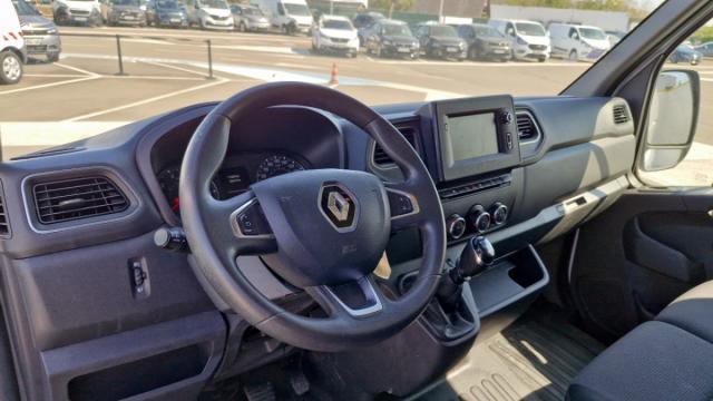 Renault Master image 4