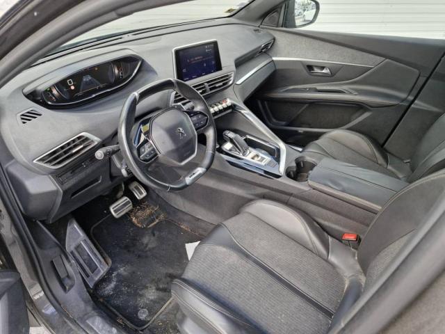 Peugeot 3008 image 2