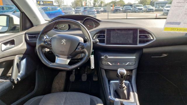 Peugeot 308 image 1