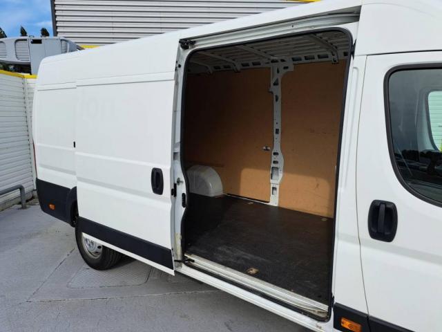 Peugeot Boxer image 4