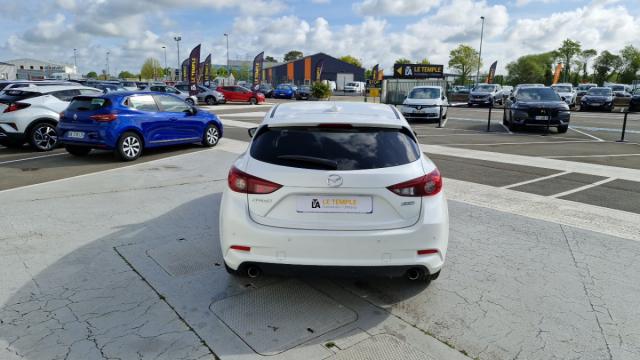 Mazda 3 image 9
