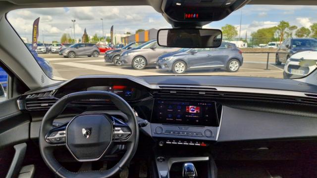 Peugeot 308 image 2