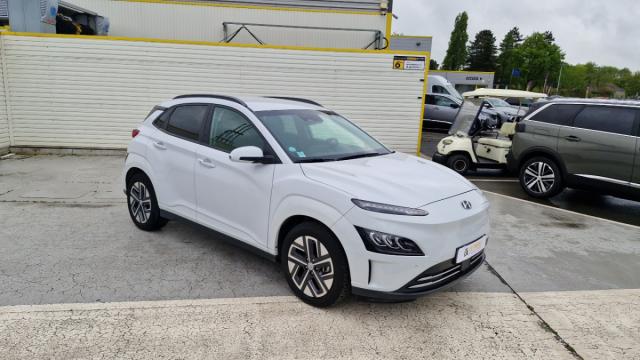 Hyundai Kona image 9