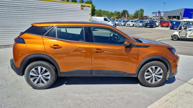 Peugeot 2008 image 1