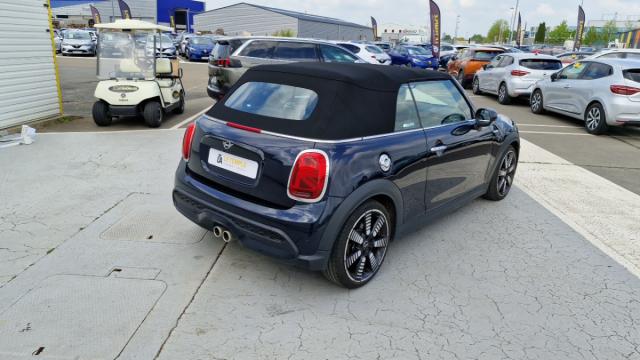 Mini Cabrio image 1