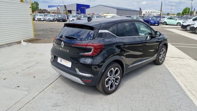 Renault Captur image 8