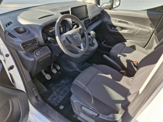 Opel Combo Cargo image 8
