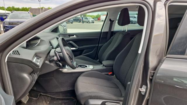 Peugeot 308 image 5