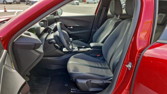 Peugeot 2008 image 5