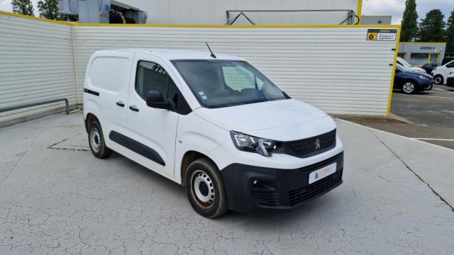 Peugeot Partner image 2