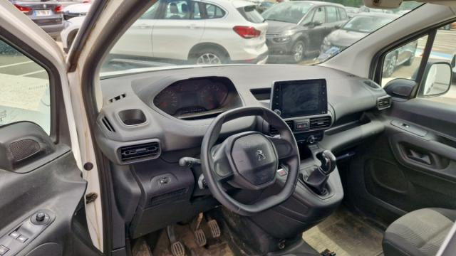 Peugeot Partner image 8