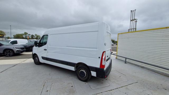 Renault Master image 2