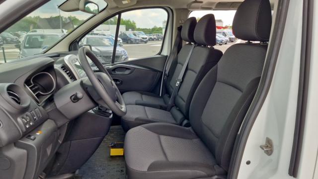 Renault Trafic image 6