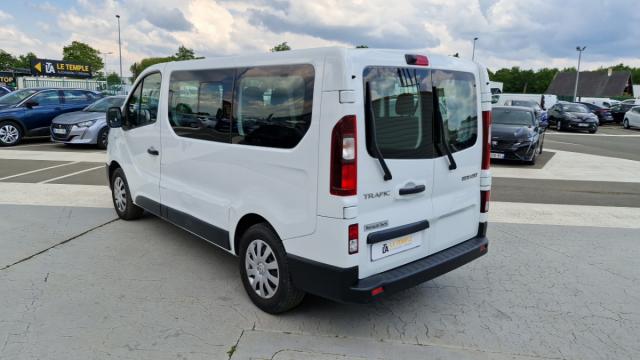 Renault Trafic image 1