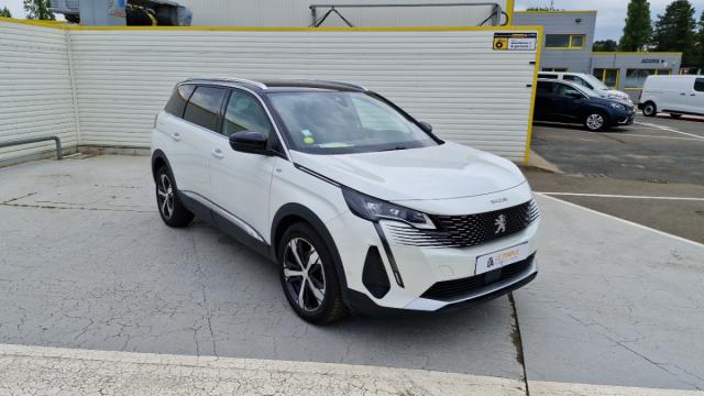 Peugeot 5008 image 6