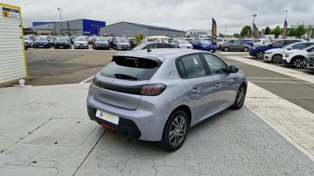 Peugeot 208 image 5