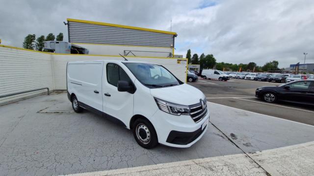 Renault Trafic image 1