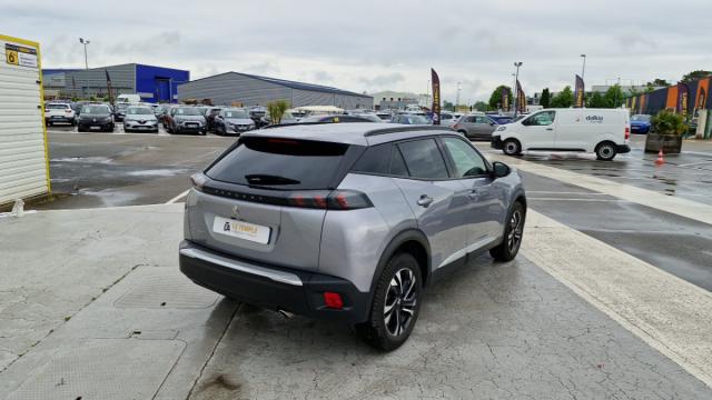 Peugeot 2008 image 8