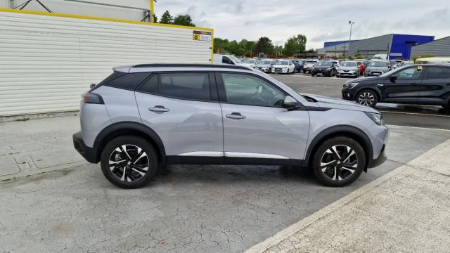 Peugeot 2008 image 1