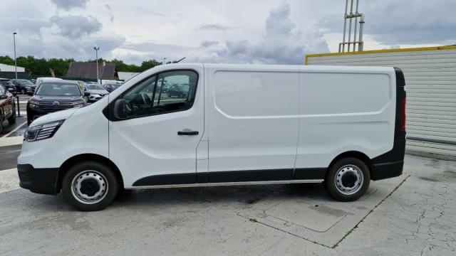 Renault Trafic image 7