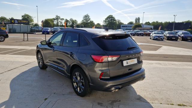 Ford Kuga image 4