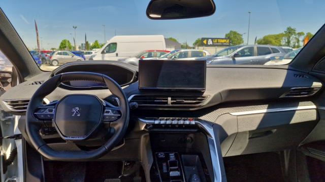 Peugeot 3008 image 3