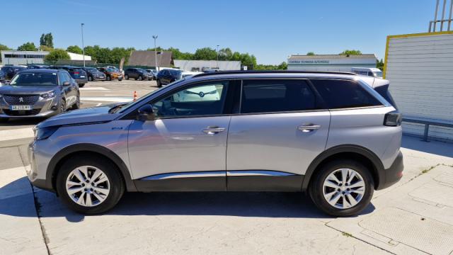 Peugeot 5008 image 5