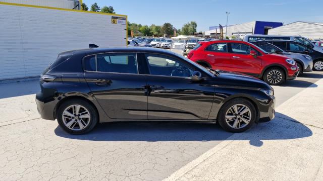 Peugeot 308 image 9