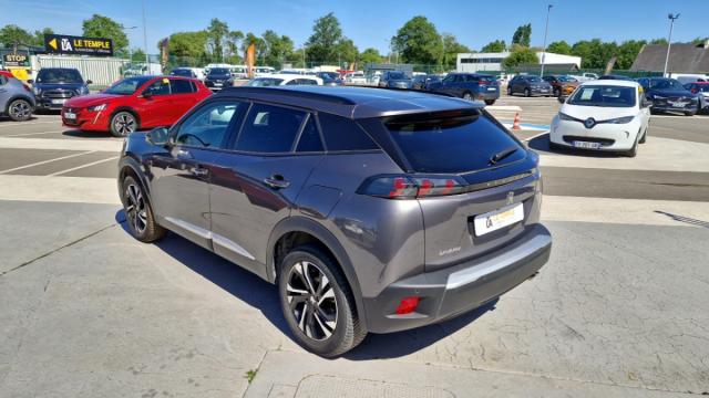 Peugeot 2008 image 2