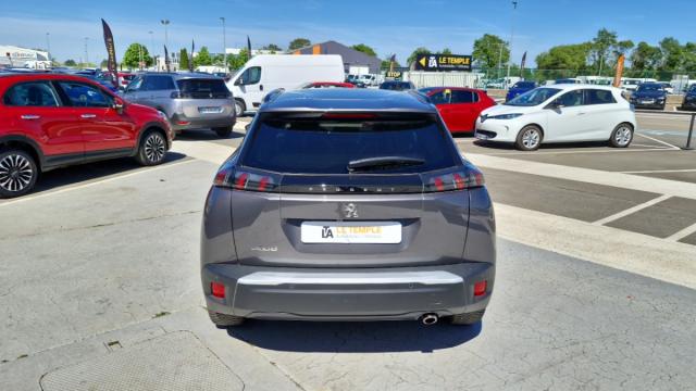 Peugeot 2008 image 1