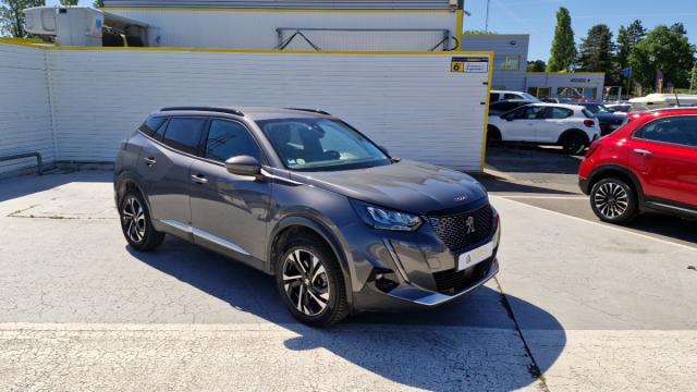 Peugeot 2008 image 6