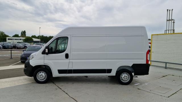 Opel Movano image 9
