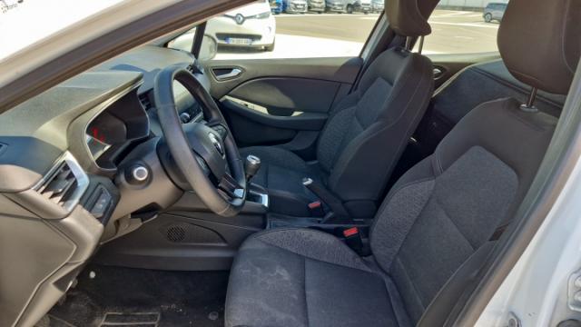Renault Clio image 9