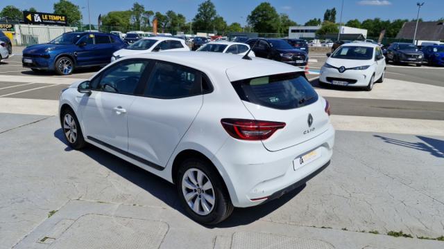 Renault Clio image 2