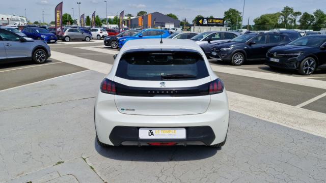 Peugeot 208 image 4