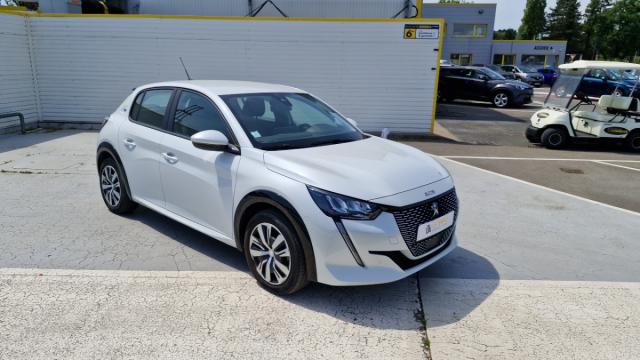 Peugeot 208 image 3