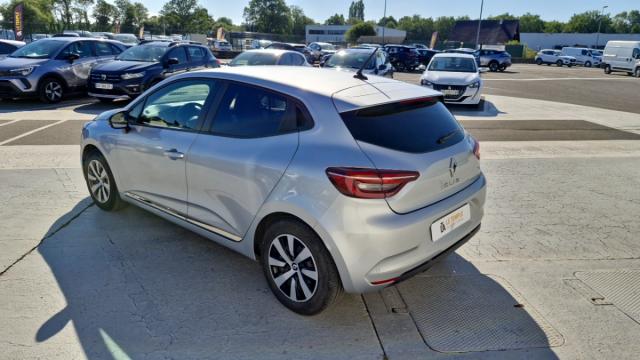 Renault Clio image 8